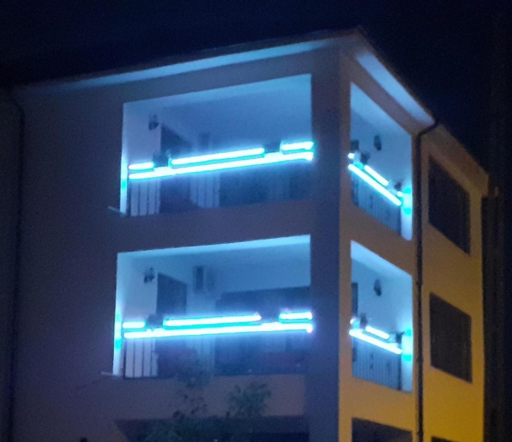 Splendid Aparthotel Năvodari Exterior foto